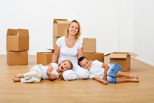 Local Croydon moving van covering nearby neighbourhoods
